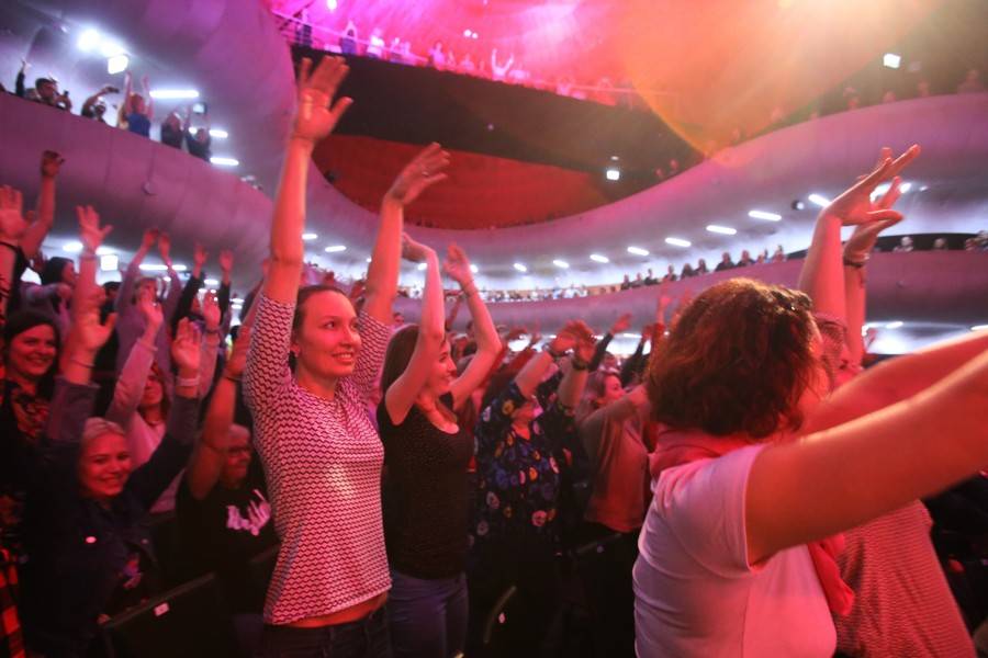 Kryštof v brněnském Sonu hrál, zpíval i odpovídal na zvídavé dotazy. Ty nejlepší odměnil