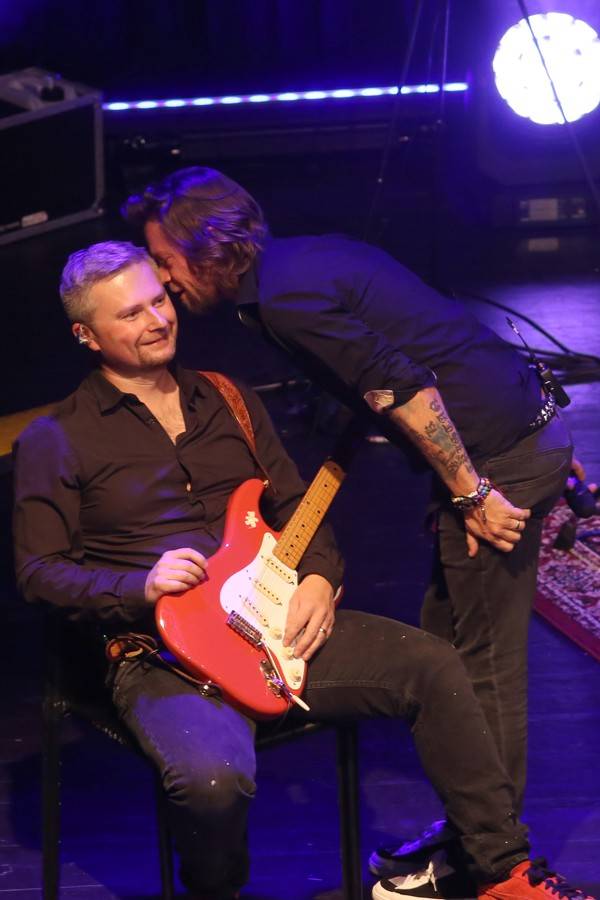 Kryštof v brněnském Sonu hrál, zpíval i odpovídal na zvídavé dotazy. Ty nejlepší odměnil