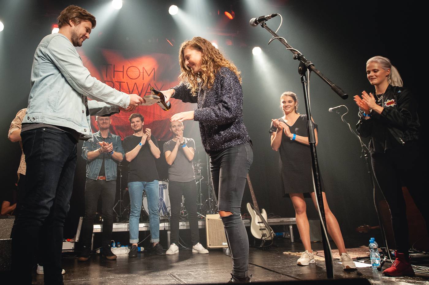 Thom Artway pokřtil desku All I Know, vystoupily i Lenny, Terezie Kovalová nebo Patricie