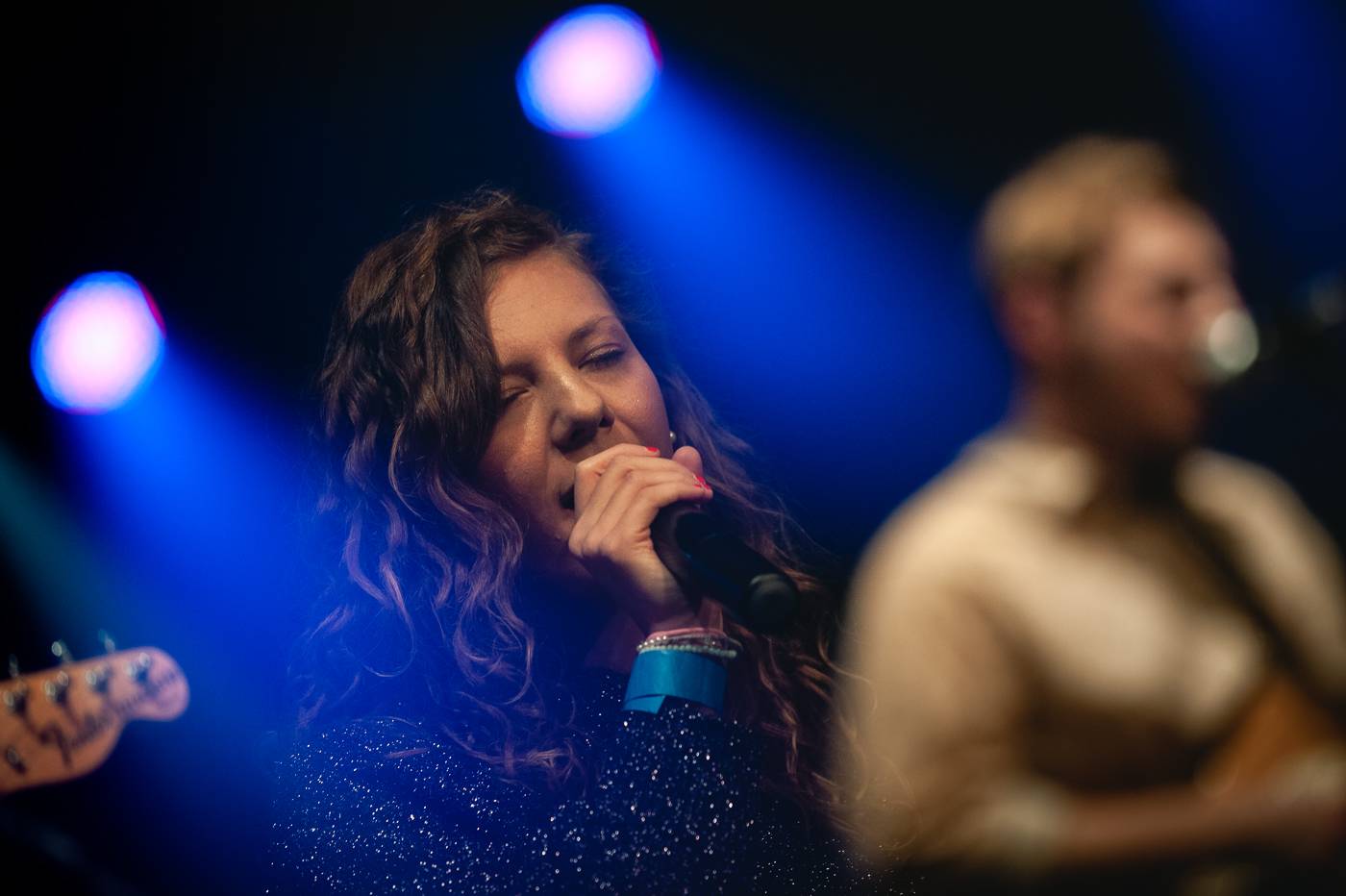 Thom Artway pokřtil desku All I Know, vystoupily i Lenny, Terezie Kovalová nebo Patricie