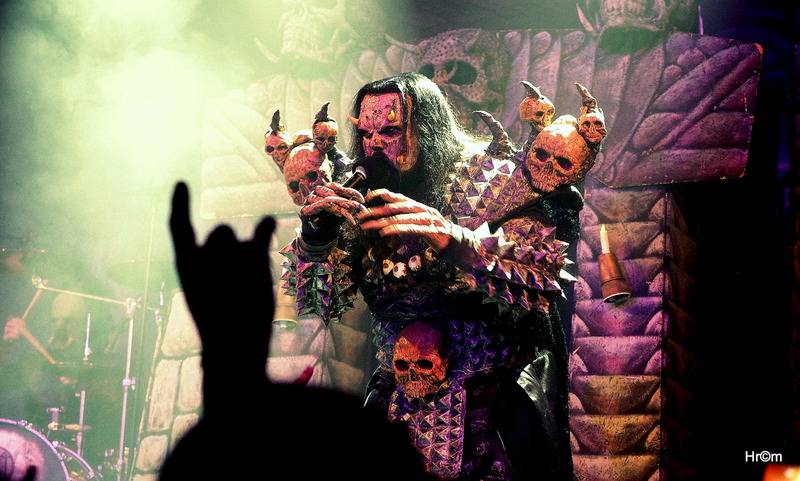 Lordi bavili v Roxy hororovou show. Album Sexorcsism představí i v dalších českých městech 