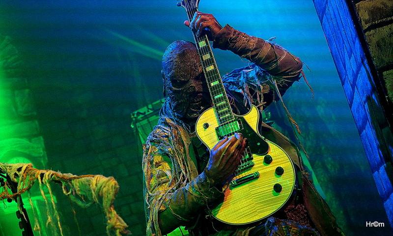 Lordi bavili v Roxy hororovou show. Album Sexorcsism představí i v dalších českých městech 