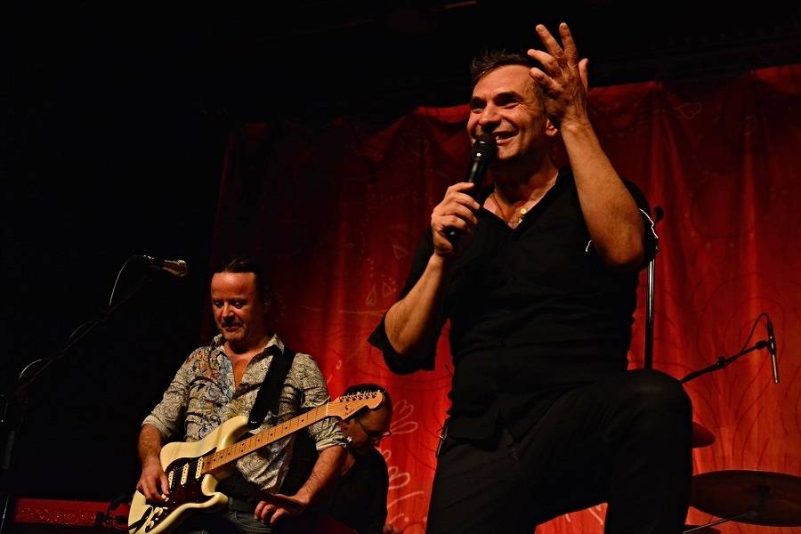 Hurá! Mig 21 zavítali do Brna, ženy všech generací házely po Jiřím Macháčkovi kalhotky 