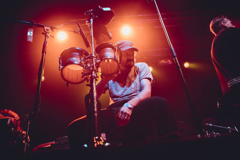 J.A.R. v Ostravě funkovou smrští roztančili vyprodaný klub Brick House