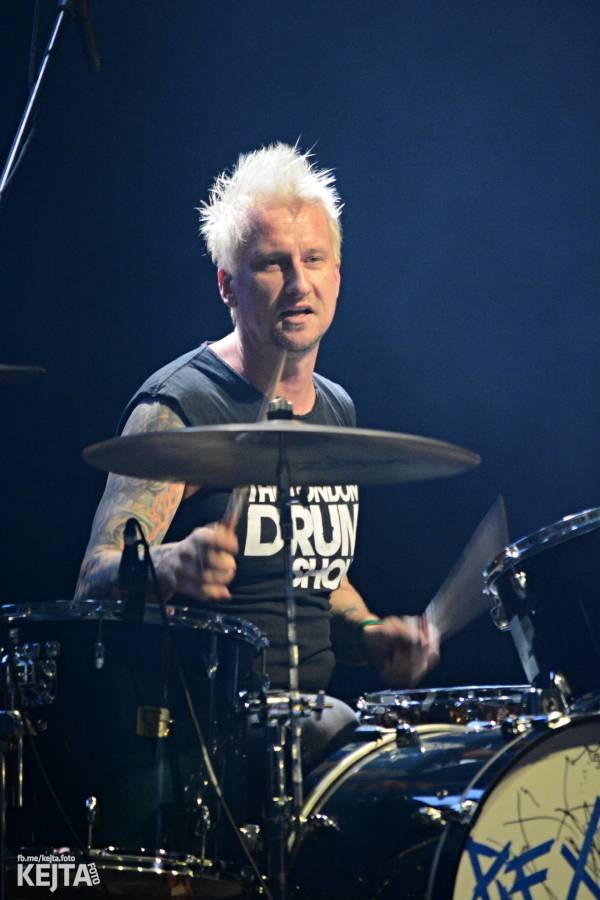 Visací zámek slavil ve Velkém sále pražské Lucerny 36 let, zahráli i Plexis