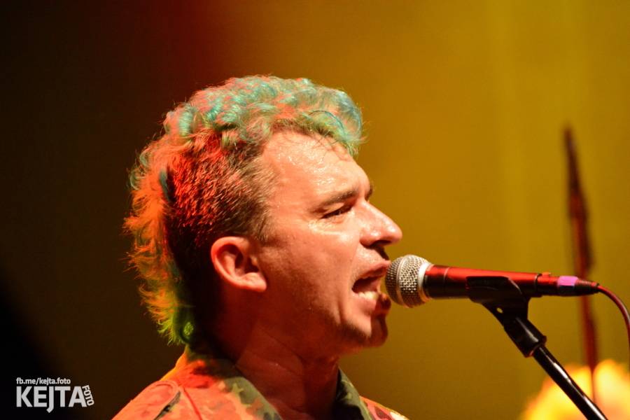 Visací zámek slavil ve Velkém sále pražské Lucerny 36 let, zahráli i Plexis