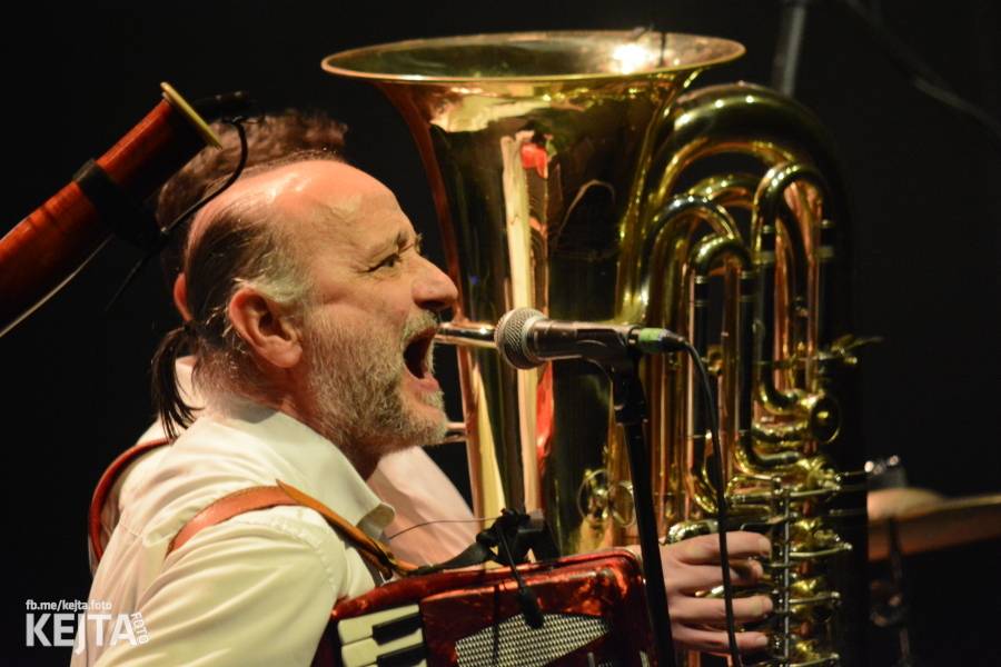 Visací zámek slavil ve Velkém sále pražské Lucerny 36 let, zahráli i Plexis