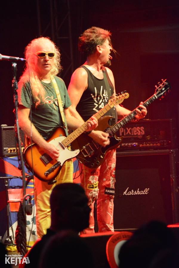 Visací zámek slavil ve Velkém sále pražské Lucerny 36 let, zahráli i Plexis