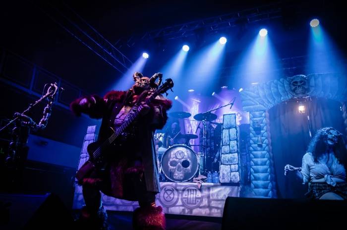 V pardubickém Ideonu řádili démoni, Lordi se loučili s českými fanoušky