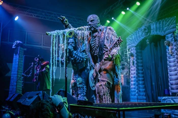 V pardubickém Ideonu řádili démoni, Lordi se loučili s českými fanoušky