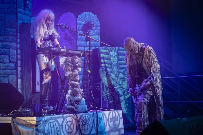 V pardubickém Ideonu řádili démoni, Lordi se loučili s českými fanoušky