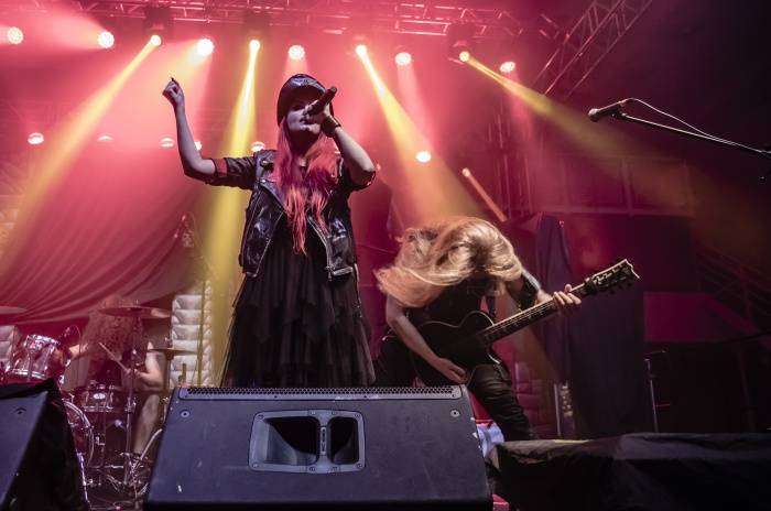 V pardubickém Ideonu řádili démoni, Lordi se loučili s českými fanoušky