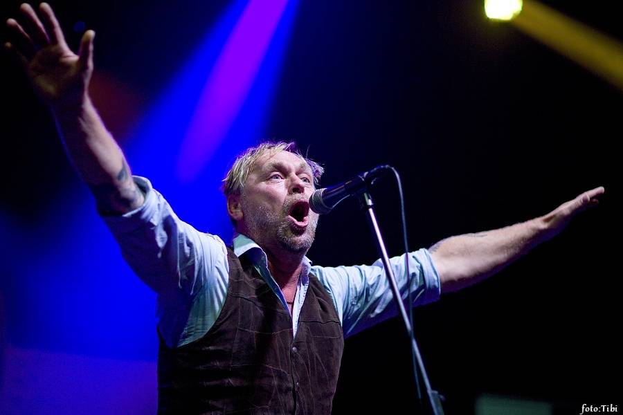 Krucipüsk strhl fanoušky v Českých Budějovicích