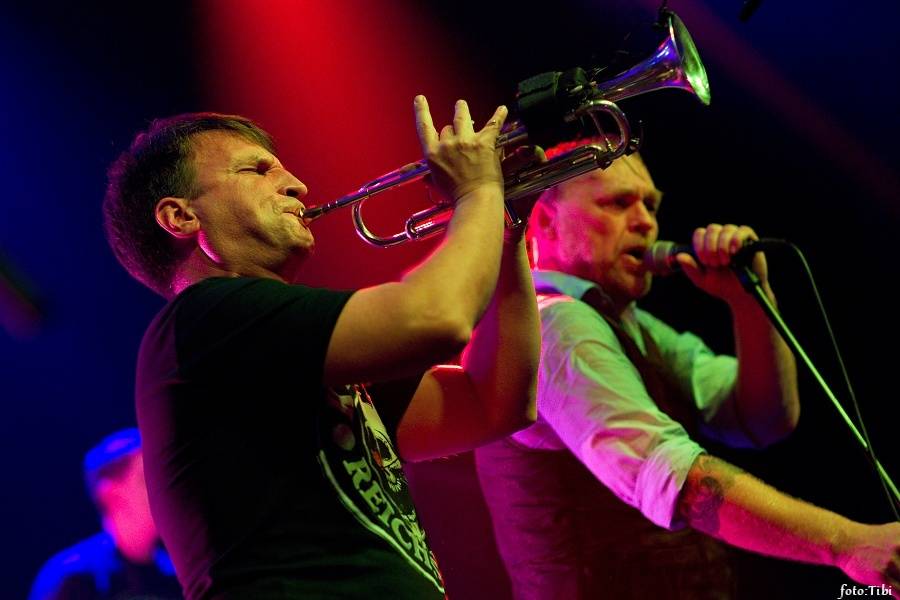 Krucipüsk strhl fanoušky v Českých Budějovicích