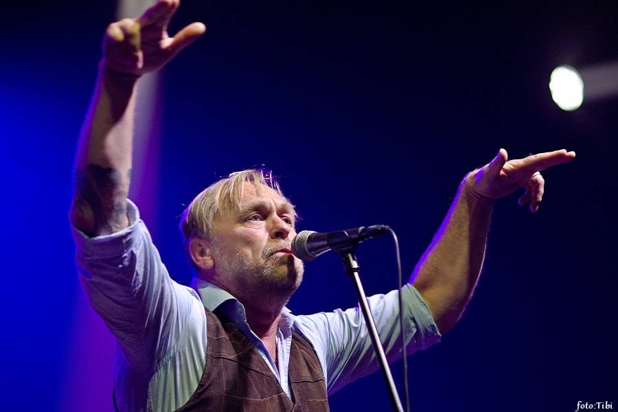 Krucipüsk strhl fanoušky v Českých Budějovicích