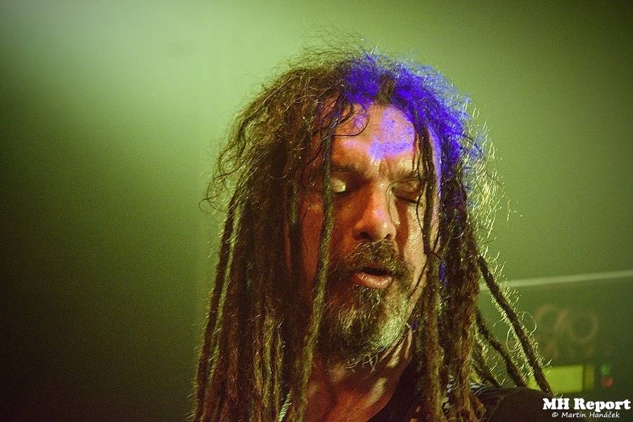 Kurtizány z 25. Avenue zavítali do Plzně, zpěvák Daniel Kurz tančil s diváky