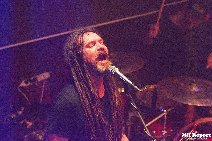 Kurtizány z 25. Avenue zavítali do Plzně, zpěvák Daniel Kurz tančil s diváky