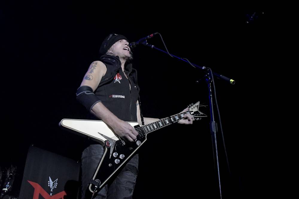Michael Schenker Fest: V Roxy se po boku ikonického kytaristy vystřídali čtyři zpěváci