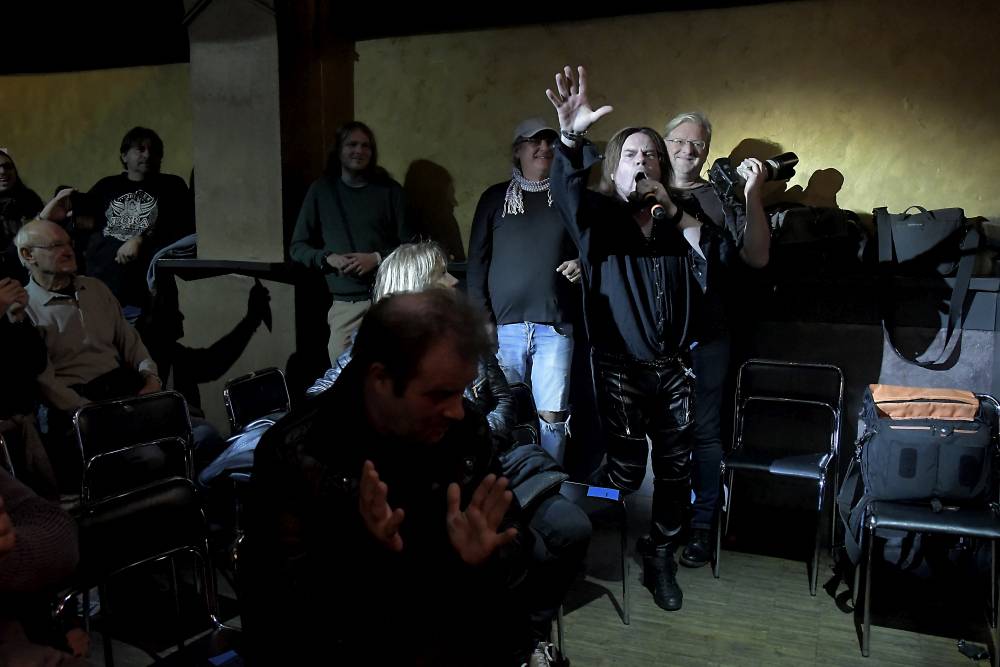 Michael Schenker Fest: V Roxy se po boku ikonického kytaristy vystřídali čtyři zpěváci
