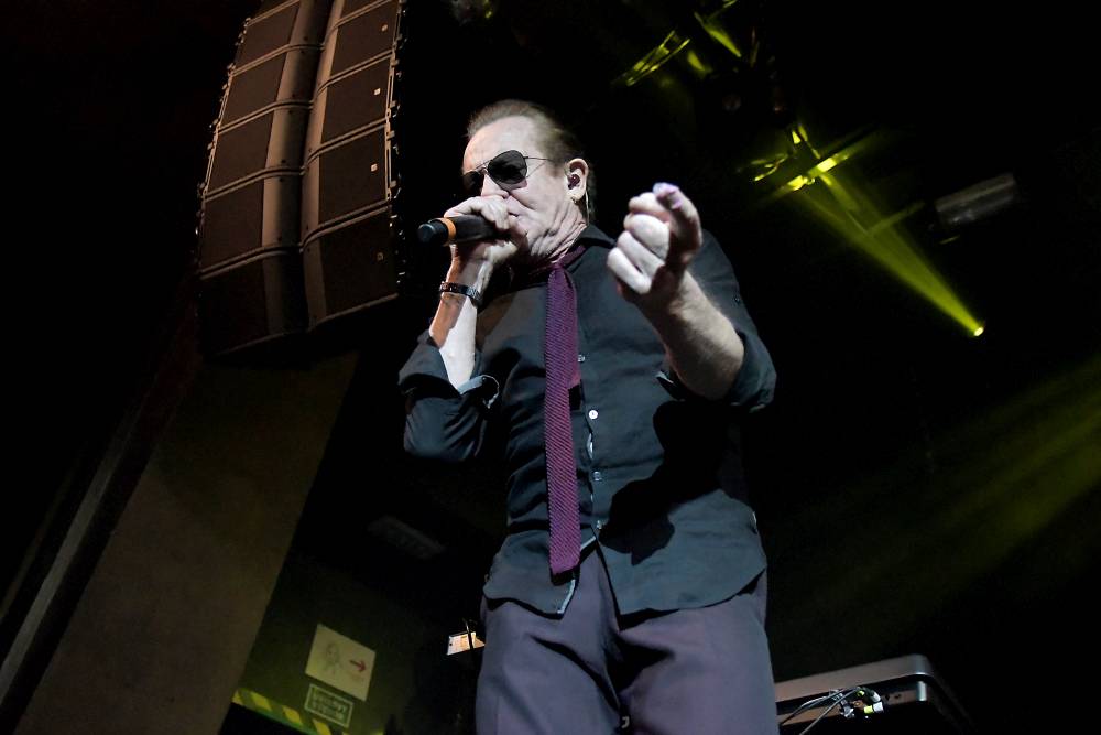 Michael Schenker Fest: V Roxy se po boku ikonického kytaristy vystřídali čtyři zpěváci