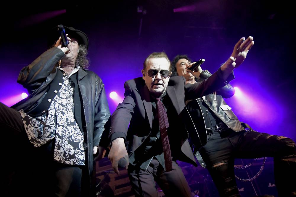 Michael Schenker Fest: V Roxy se po boku ikonického kytaristy vystřídali čtyři zpěváci