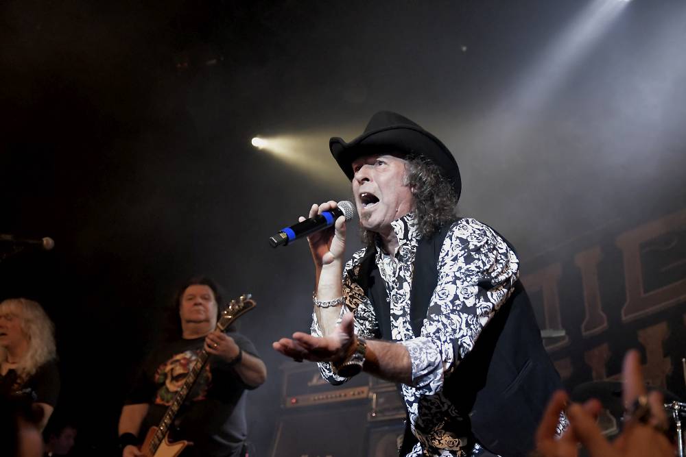 Michael Schenker Fest: V Roxy se po boku ikonického kytaristy vystřídali čtyři zpěváci