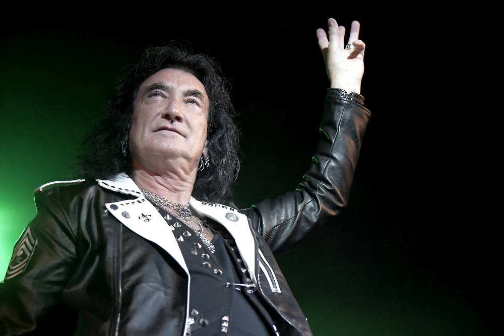 Michael Schenker Fest: V Roxy se po boku ikonického kytaristy vystřídali čtyři zpěváci