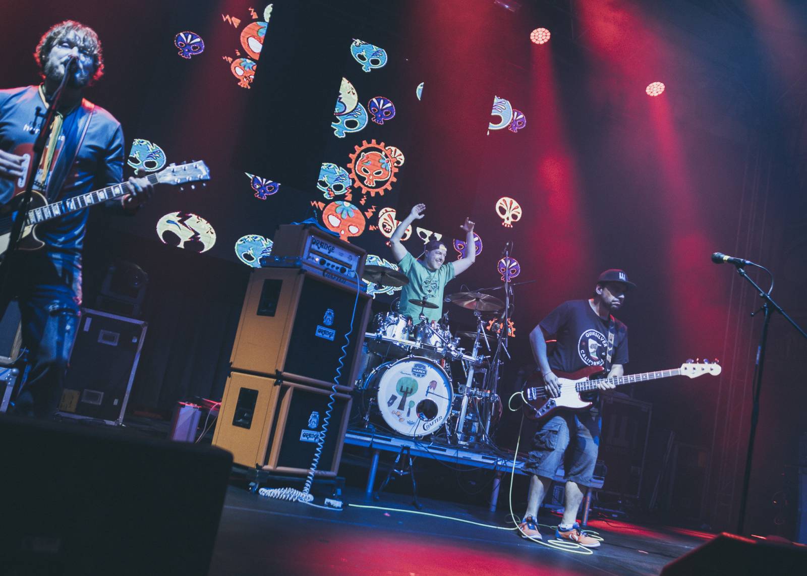 Wohnout v Lucerně pokřtili novou desku Miss maringotka svými polibky