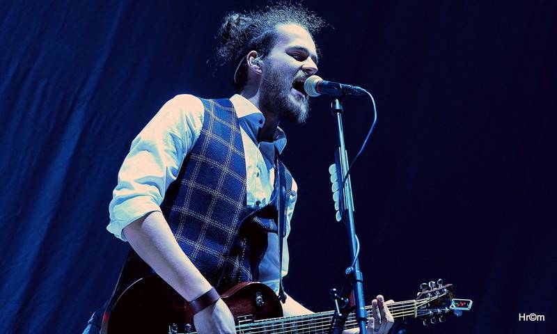 Škwor slavil dvacet let vyprodanou O2 arenou! Gratulovat přišel i Kapitán Demo