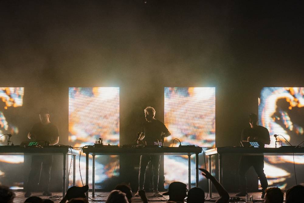 The Glitch Mob předvedli v Roxy devadesát minut čisté energie