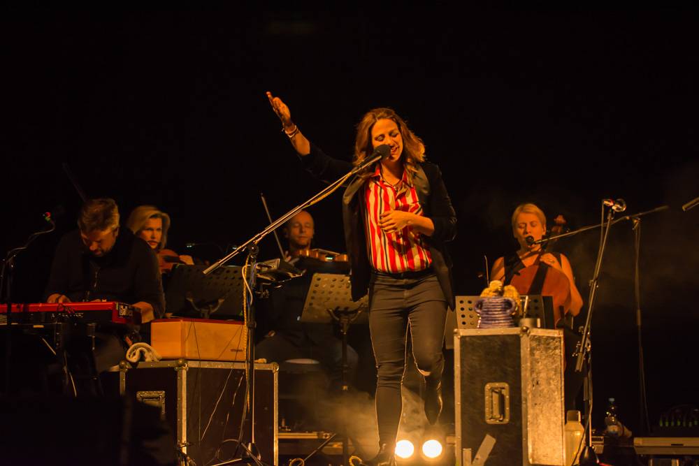 Aneta Langerová rozzářila předvánoční Český Krumlov