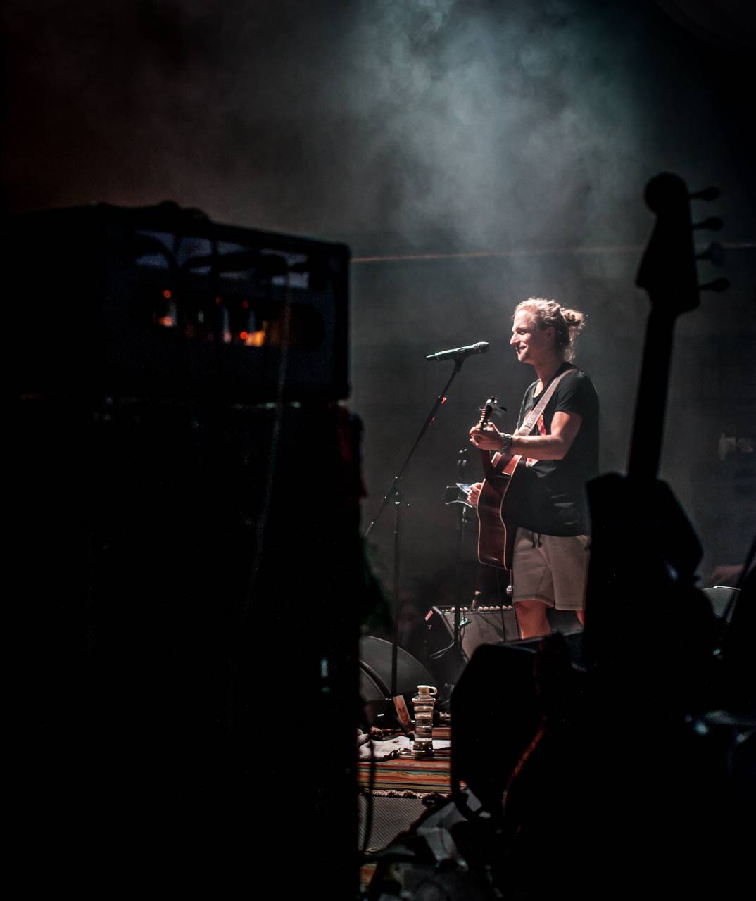 Tomáš Klus zpíval a tančil SpOlu s plzeňskými fanoušky