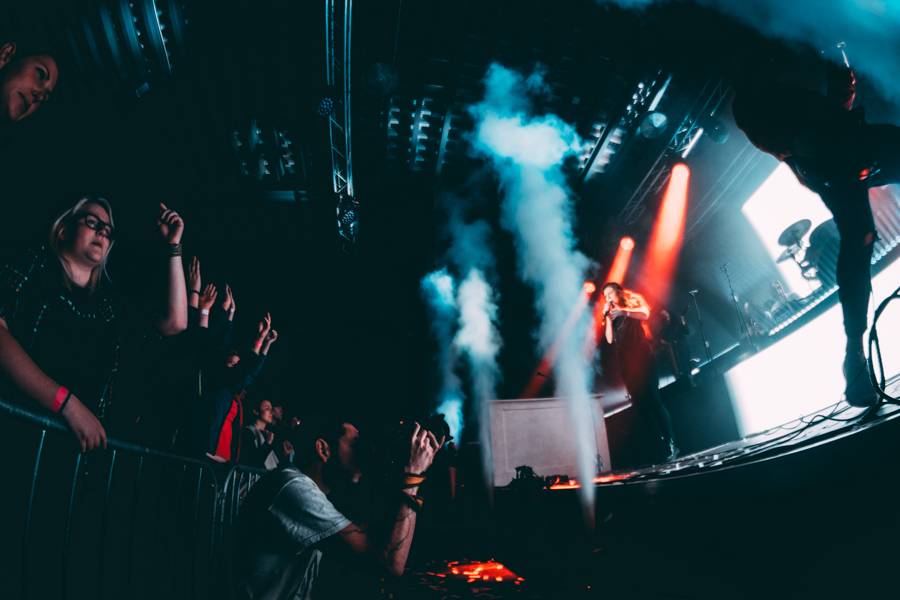 Lenny přivezla do Ostravy skvělou show a několik nových písní