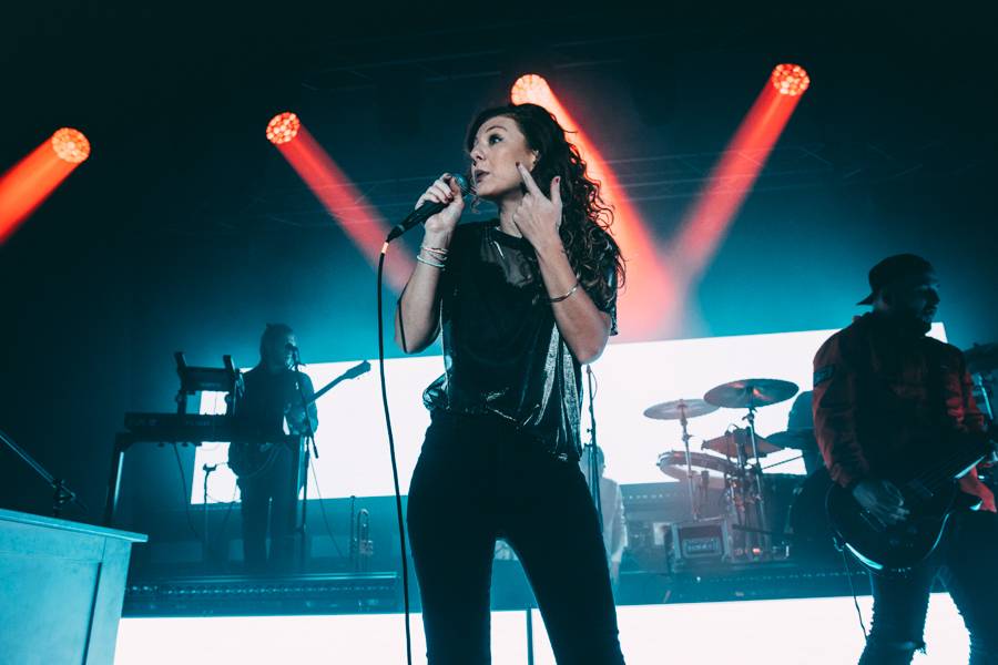 Lenny přivezla do Ostravy skvělou show a několik nových písní