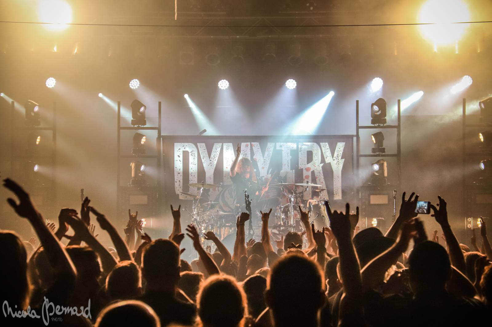 Dymytry na svém prvním zahraničním turné s Hämatom sklidili velký úspěch