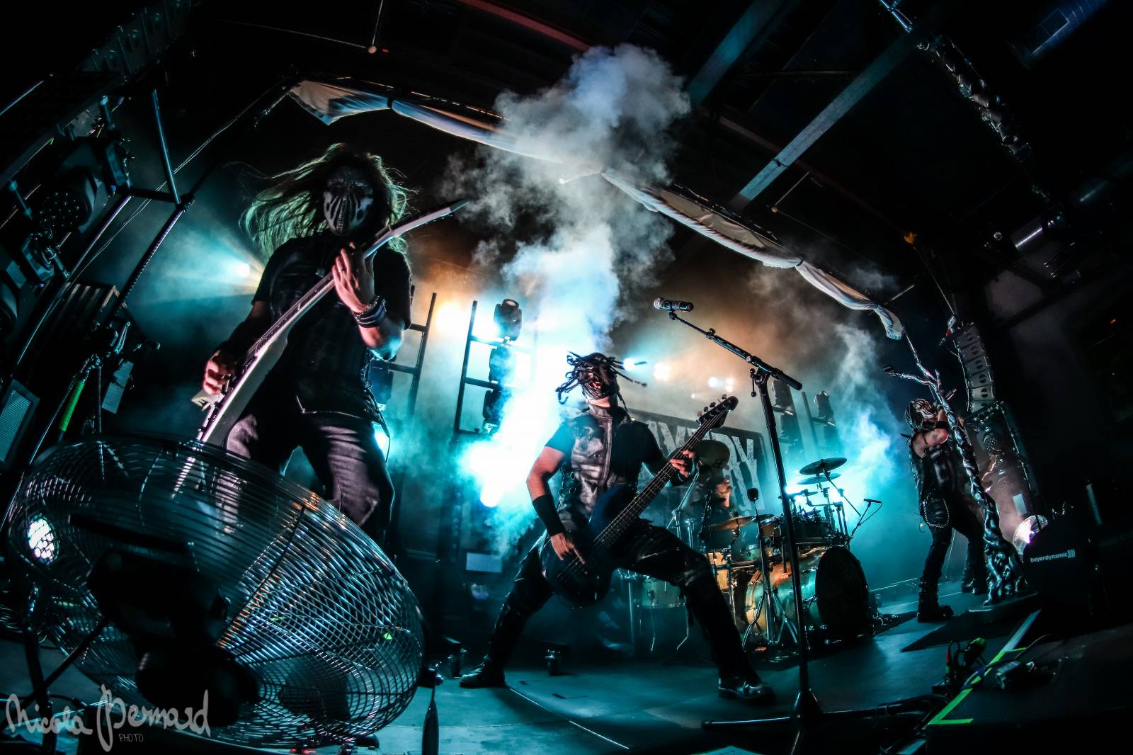 Dymytry na svém prvním zahraničním turné s Hämatom sklidili velký úspěch