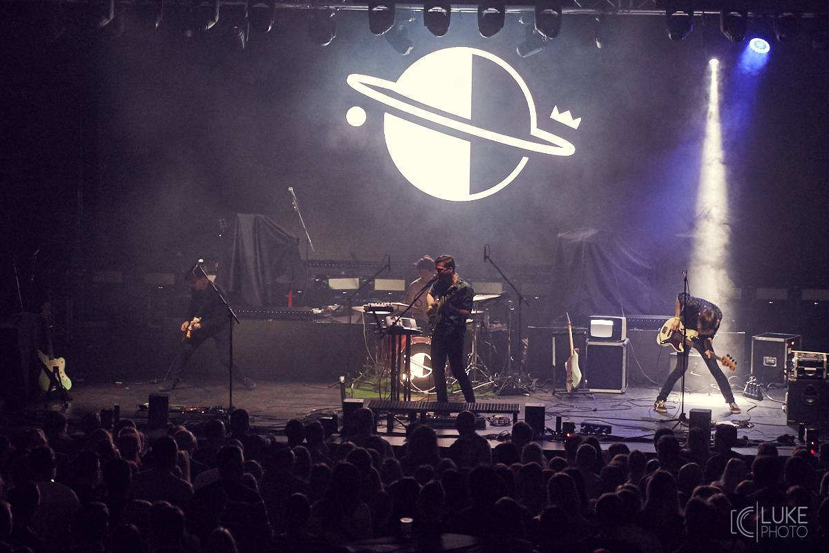 Lenny si podmanila brněnské Sono. Fanouškům zazpívala přímo uprostřed sálu