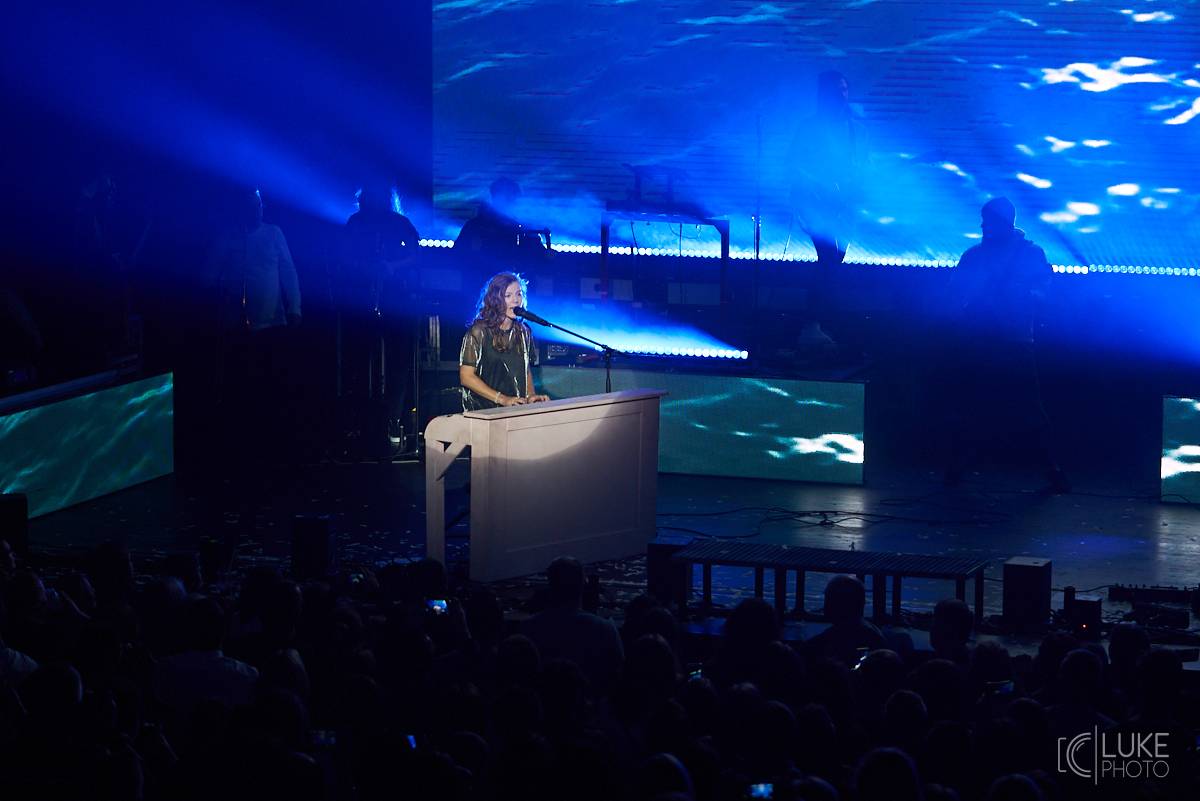 Lenny si podmanila brněnské Sono. Fanouškům zazpívala přímo uprostřed sálu