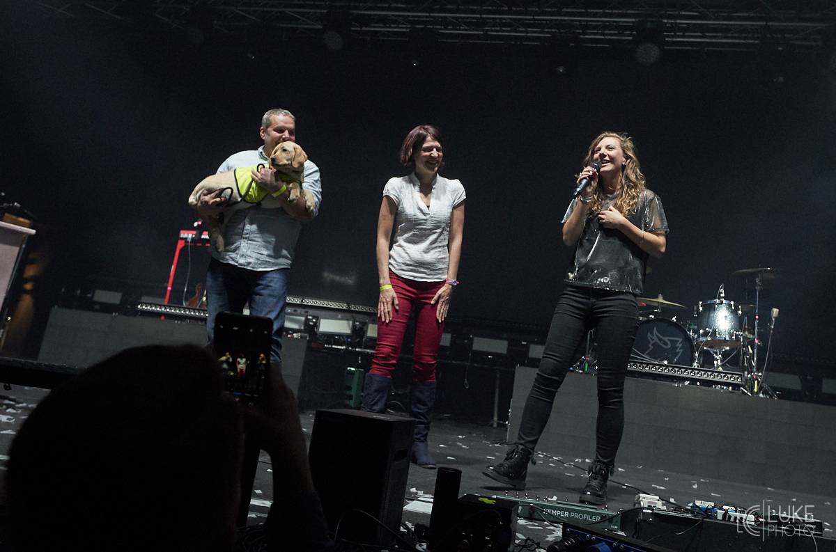 Lenny si podmanila brněnské Sono. Fanouškům zazpívala přímo uprostřed sálu