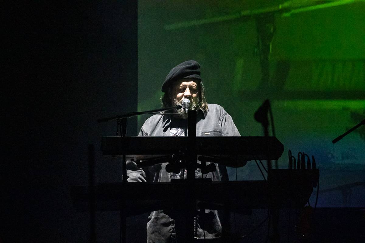 Poctu Radimu Hladíkovi vzdali v pražské Arše Michal Pavlíček, Michal Prokop i Jaroslav Hutka