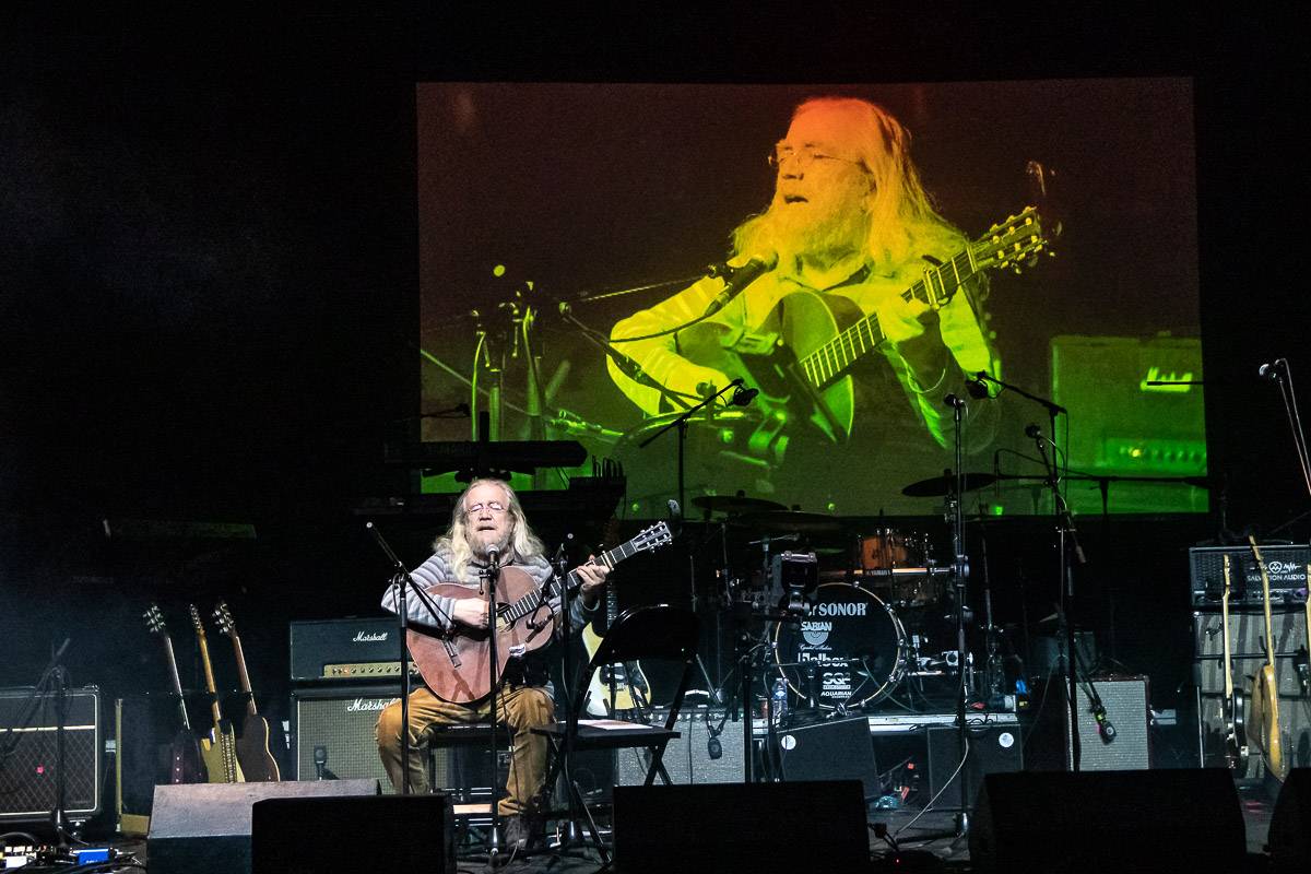 Poctu Radimu Hladíkovi vzdali v pražské Arše Michal Pavlíček, Michal Prokop i Jaroslav Hutka
