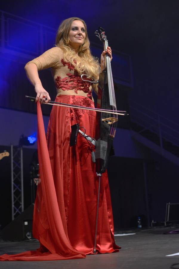 Inflagranti přivezly do Pardubic vánoční atmosféru, jejich hostem byl Josef Vojtek