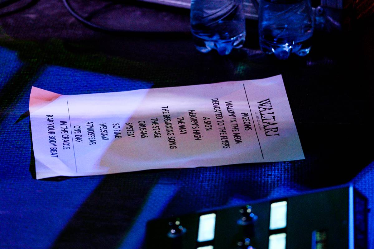 Waltari zahájili v Rock Café české miniturné