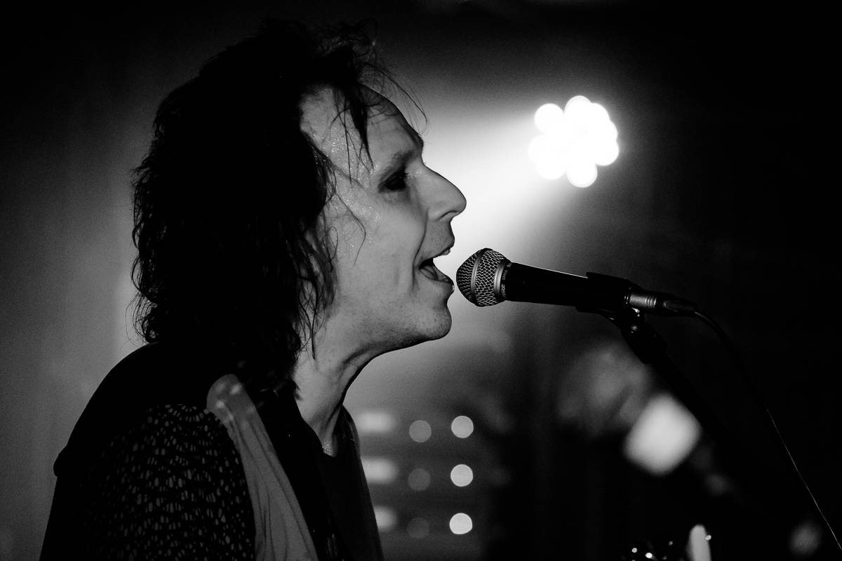 Waltari zahájili v Rock Café české miniturné