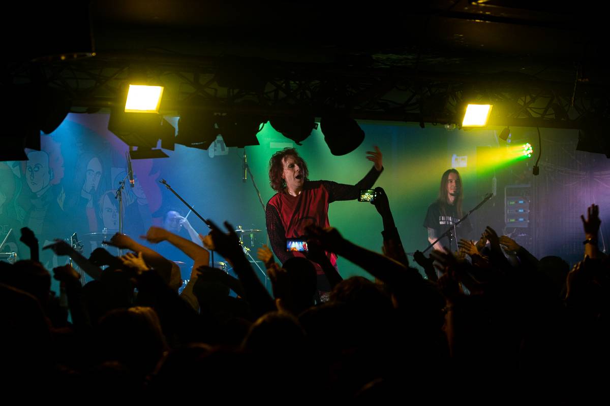 Waltari zahájili v Rock Café české miniturné