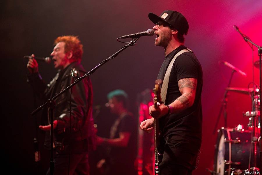 Visací zámek oslavil v Českých Budějovicích 36 let, zahráli i Plexis