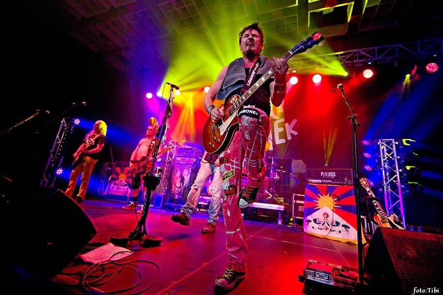 Visací zámek oslavil v Českých Budějovicích 36 let, zahráli i Plexis