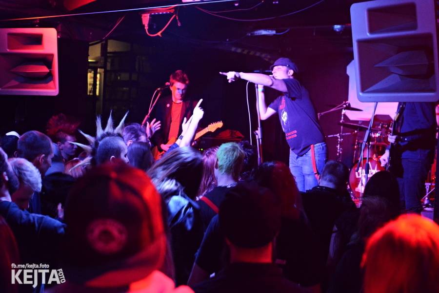 Punkové Vánoce: Party Kids and Heroes Punkrock X-mas ovládla Storm