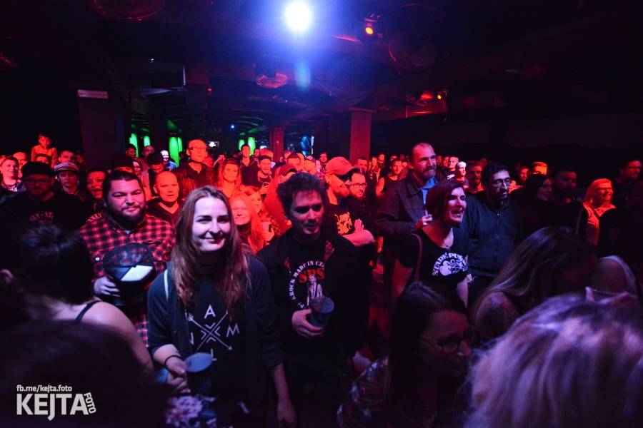 Punkové Vánoce: Party Kids and Heroes Punkrock X-mas ovládla Storm