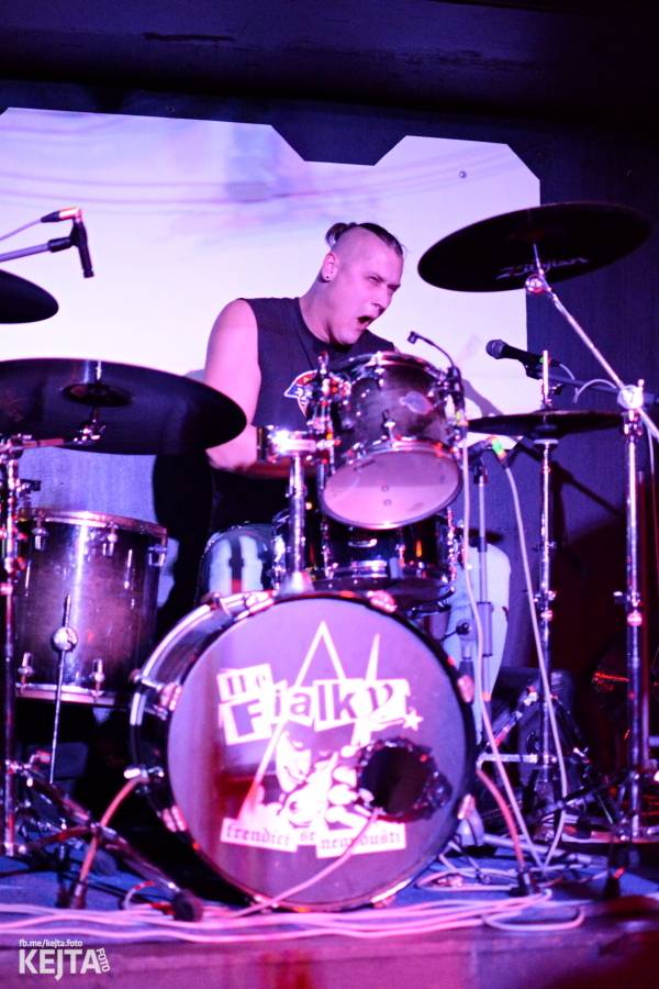 Punkové Vánoce: Party Kids and Heroes Punkrock X-mas ovládla Storm